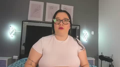 zoe_curvyy online show from 07.17.26