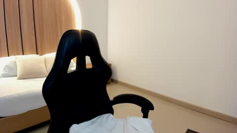 Zoe  online show from 03.06.26