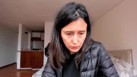 Snapshot of zoe_jeane_beker chatting on 10.15.25 ZOE online show from 10.15.25