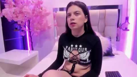 Zoe online show from 11.18.25