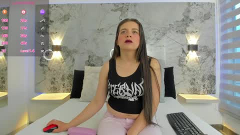 Zoe online show from 04.06.26