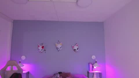 Zoe Lynch online show from 10.02.25