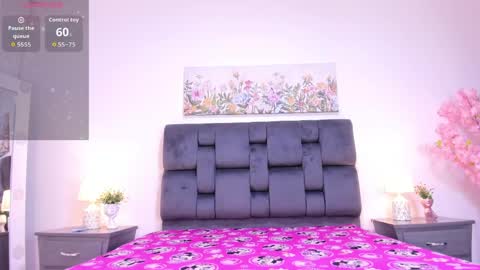 zoe pau online show from 04.18.26