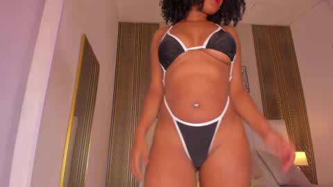 Hi guys i am Zoe  online show from 03.13.26