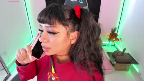 zoe_sullivan_ online show from 12.28.24