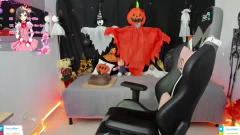 zoe_sullivan_ online show from 11.02.25