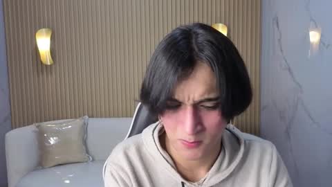 Zoe online show from 11.30.25