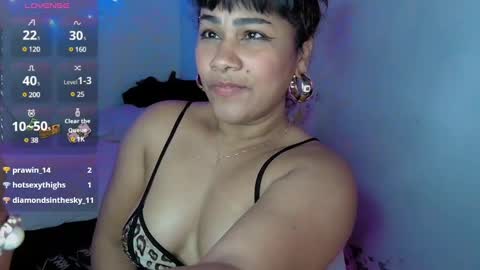 kyara derika online show from 02.23.25