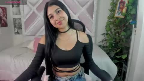 Snapshot of zoee_669 chatting on 07.16.26 zoee_669 online show from 07.16.26