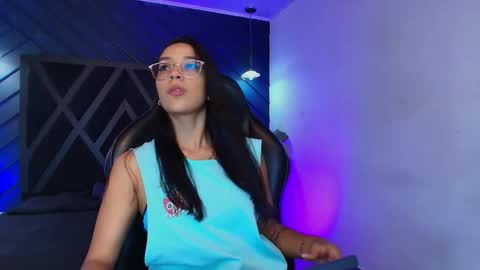 Zoe 3 online show from 04.02.26