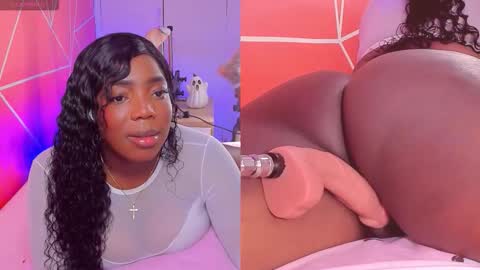 Snapshot of zoeethompson_cm chatting on 10.23.25 online show from 10.23.25