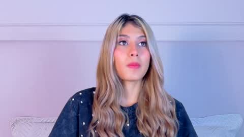 Zoe online show from 10.06.25