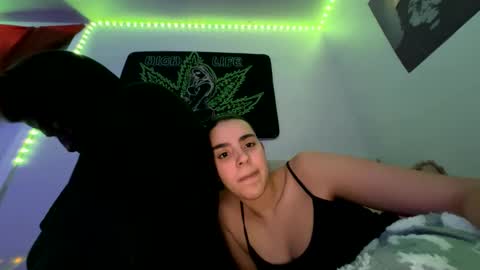 LovelyLatin25 online show from 01.16.25