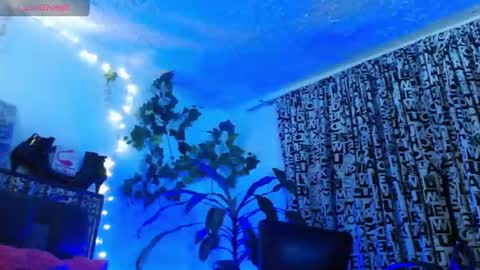 zoemi online show from 01.11.25