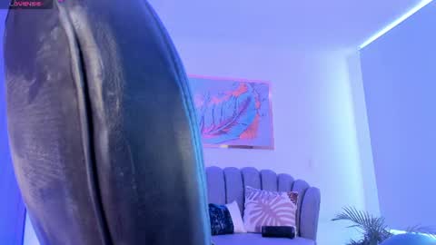 Zoe Presley  online show from 06.27.26