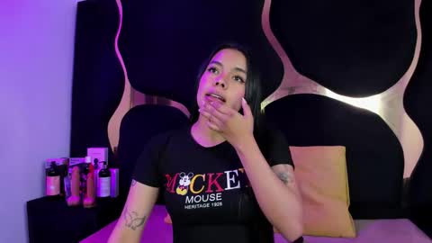 ZoeSwam online show from 10.15.25