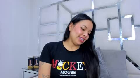 ZoeSwam online show from 12.02.25