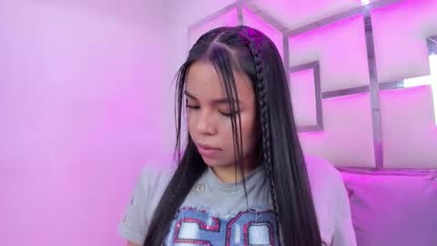 ZoeSwam online show from 04.11.26