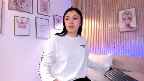 Zoey  online show from 04.11.26