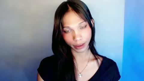 Snapshot of zoeygorgeous19 chatting on 04.28.26 zoey online show from 04.28.26