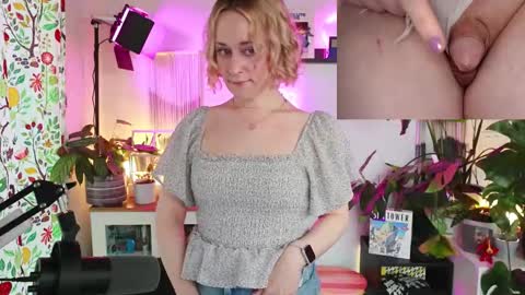 Zoey Ryan online show from 11.15.25