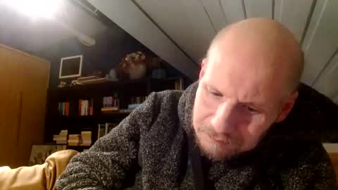 Snapshot of zolexthomas chatting on 01.03.25 zolexthomas online show from 01.03.25