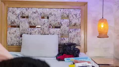 zoley  online show from 12.22.25