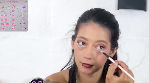 Snapshot of zorravioleta chatting on 09.29.25 Violeta online show from 09.29.25