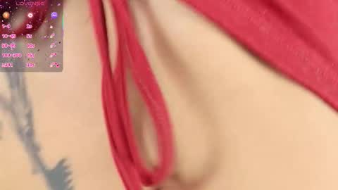 Snapshot of zorravioleta chatting on 10.29.25 Violeta online show from 10.29.25