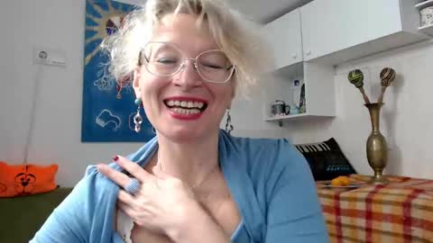 Zosya1111 online show from 12.15.24