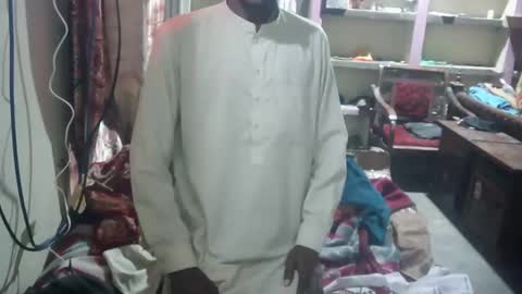 Snapshot of zoyakhan803 chatting on 02.12.25 zoyakhan803 online show from 02.12.25