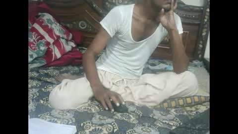 Snapshot of zoyakhan803 chatting on 10.14.25 zoyakhan803 online show from 10.14.25