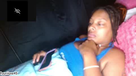 zuriluxe45 online show from 09.27.25