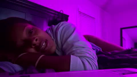 zuriluxe45 online show from 09.29.25