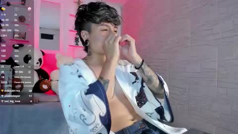 Snapshot of zuryramirez_ chatting on 10.18.25 Zury Ramirez online show from 10.18.25