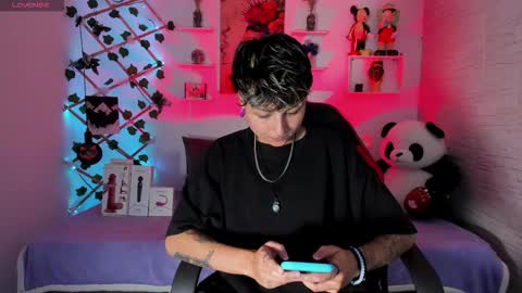 Snapshot of zuryramirez_ chatting on 11.06.25 Zury Ramirez online show from 11.06.25