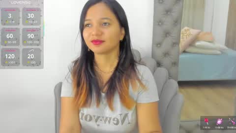 Snapshot of zusan_king_ chatting on 04.30.26 Im Zusan My schedule is from 1030pm to 430 am colombian time online show from 04.30.26