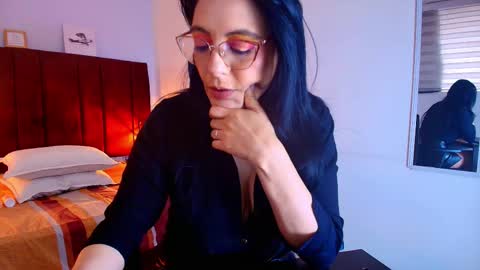 Zuzana21 online show from 09.19.25