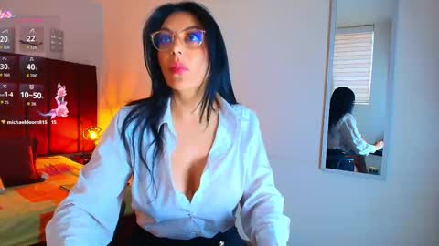 Zuzana21 online show from 09.22.25