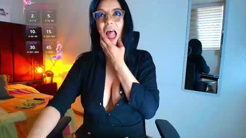 Zuzana21 online show from 09.25.25