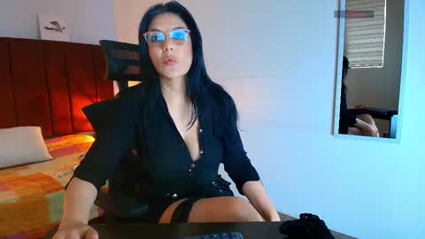 Zuzana21 online show from 10.08.25