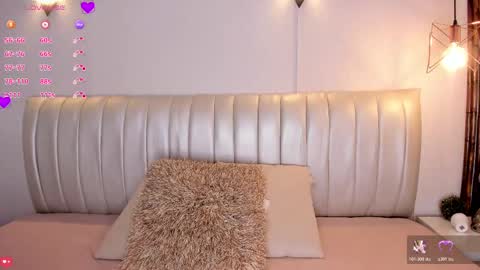 Snapshot of zuzu_sweet chatting on 10.21.25 Zara online show from 10.21.25