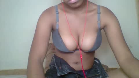 zyraelle_01 online show from 05.29.26
