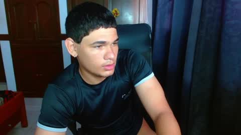 Snapshot of zyrosxk chatting on 05.04.26 antonio felipe online show from 05.04.26