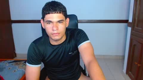 Snapshot of zyrosxk chatting on 05.14.26 antonio felipe online show from 05.14.26