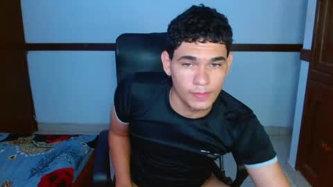 Snapshot of zyrosxk chatting on 05.22.26 antonio felipe online show from 05.22.26