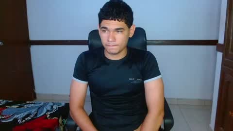 Snapshot of zyrosxk chatting on 05.24.26 antonio felipe online show from 05.24.26
