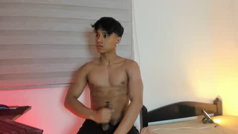 zyzz_1812 online show from 03.26.26