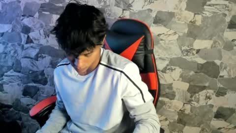 Snapshot of zyzz_1812 chatting on 05.12.26 zyzz_1812 online show from 05.12.26