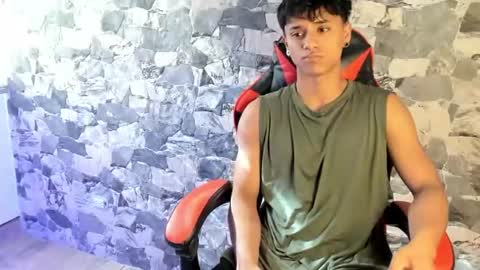 Snapshot of zyzz_1812 chatting on 07.18.26 zyzz_1812 online show from 07.18.26